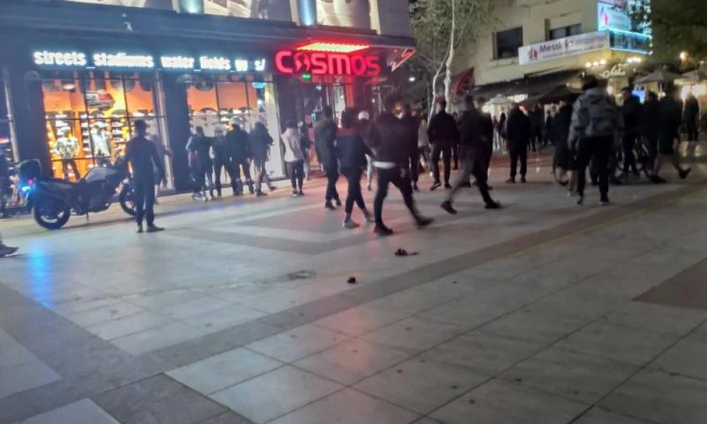 Καλαμάτα: Συμπλοκή Ρομά με μαθητές σχολικής εκδρομής στο κέντρο της πόλης